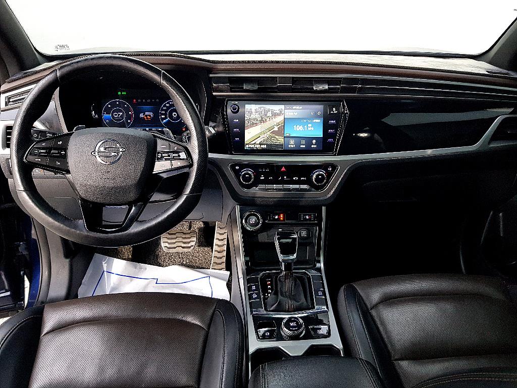 Ssangyong Korando - Vista 5