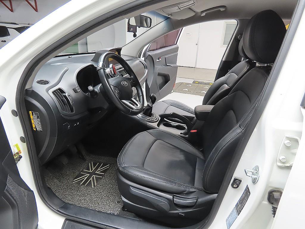 KIA Sportage 2013 Blanco - Importación desde Corea - HF Imports Iquique - Foto 11