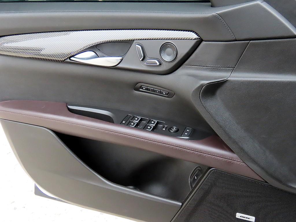 Cadillac CT6 - Vista 12