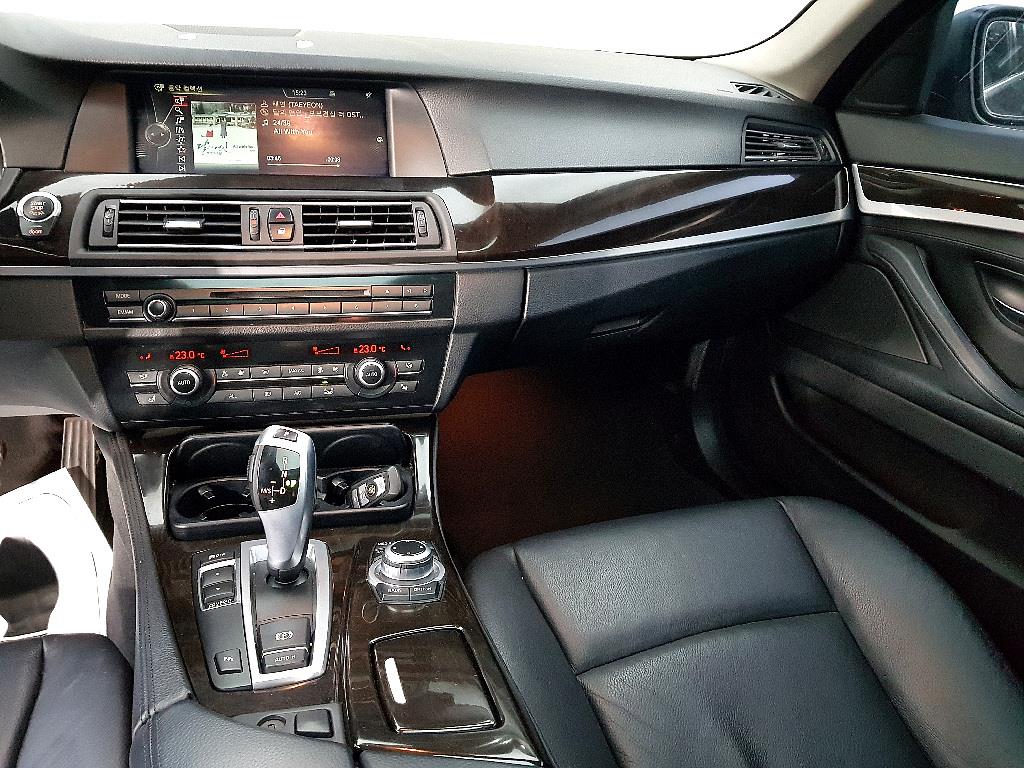 BMW 5 Series - Vista 10