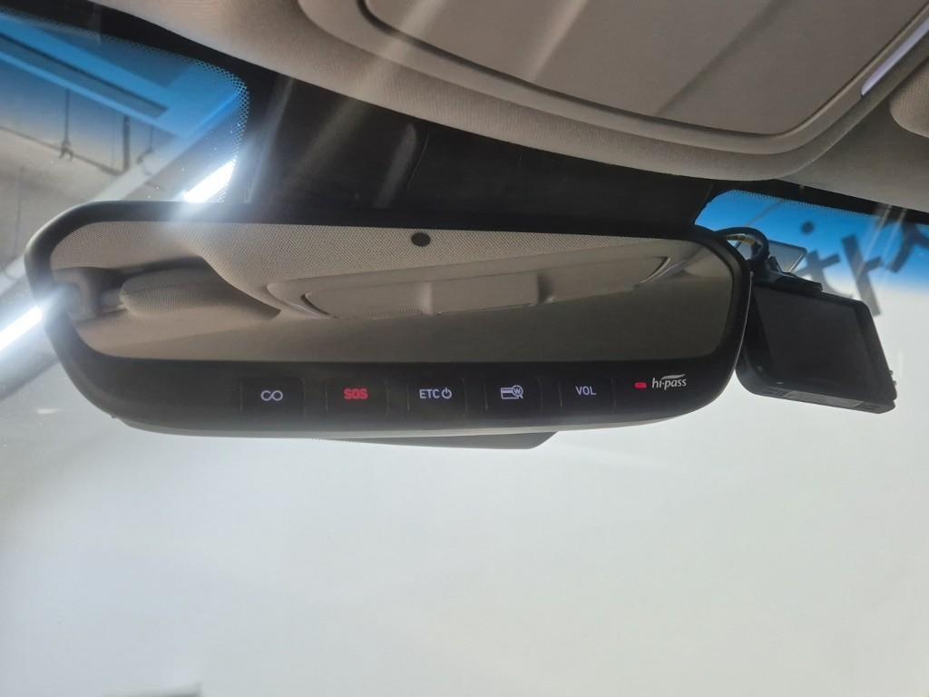 Genesis G70 2018 Negro - Importación desde Corea - HF Imports Iquique - Foto 17