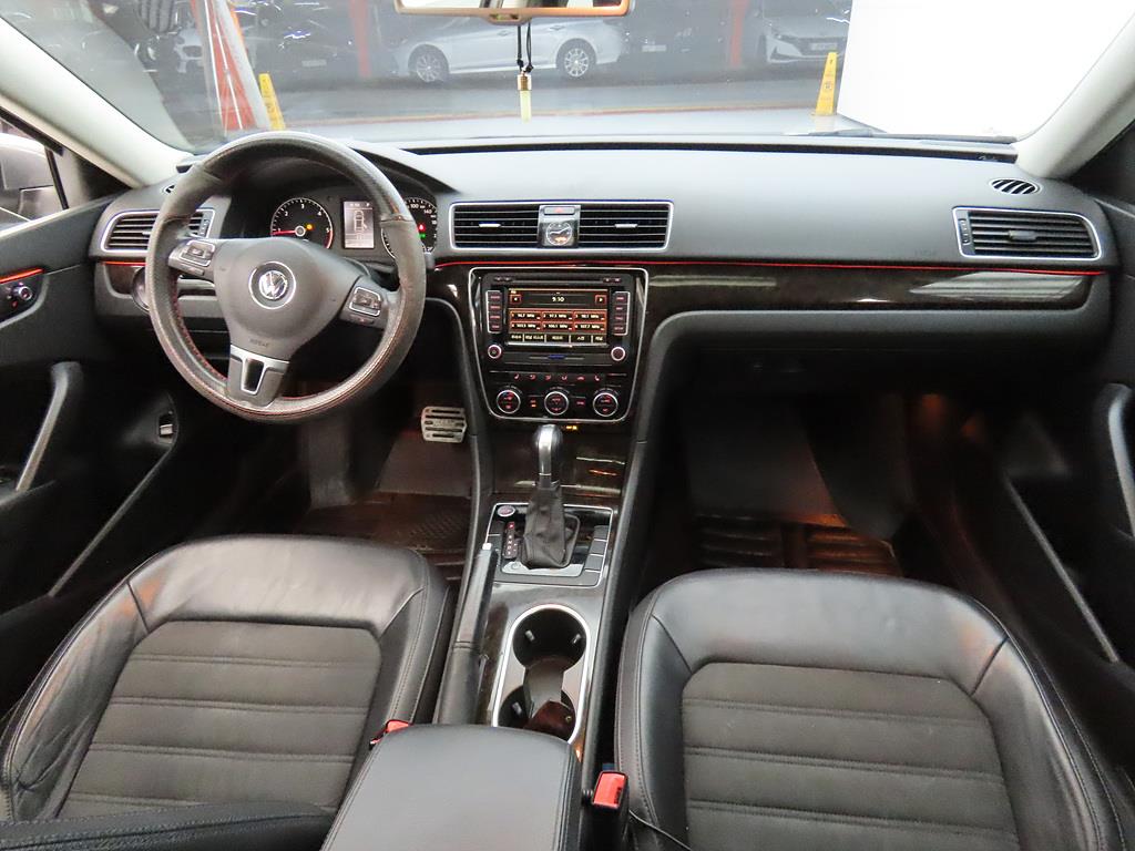 Volkswagen Passat - Vista 5