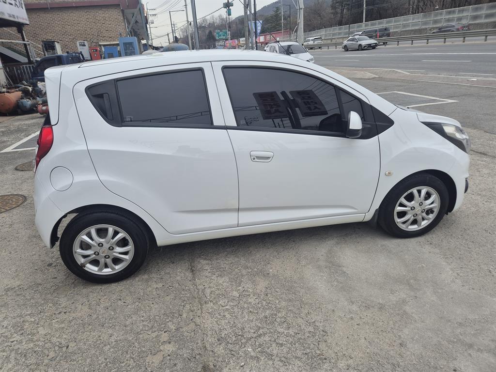 Chevrolet Spark - Vista 4