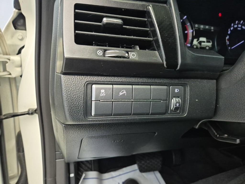 Ssangyong Rexton 2020 Blanco - Importación desde Corea - HF Imports Iquique - Foto 17