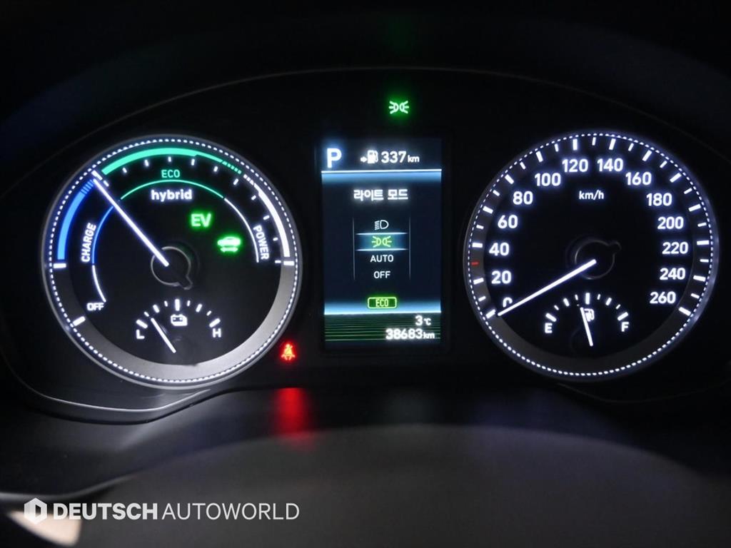 HYUNDAI Grandeur - Vista 8