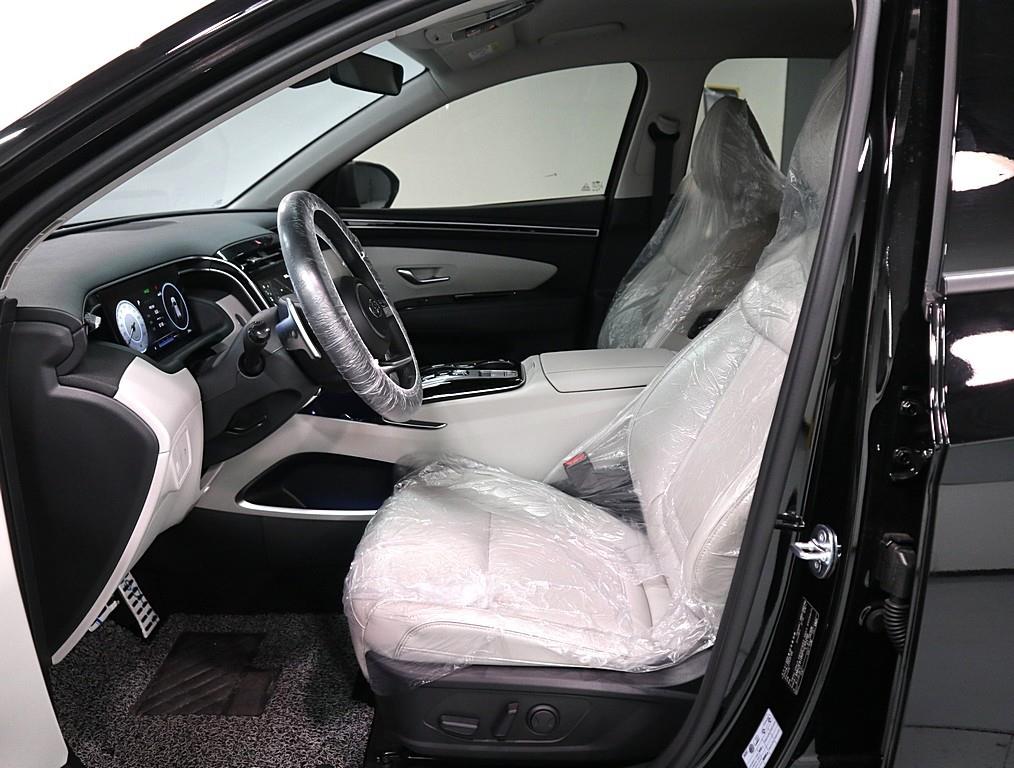 HYUNDAI Tucson - Vista 8