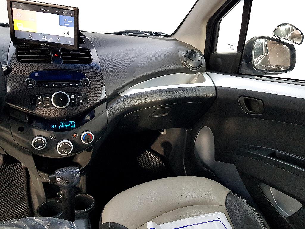 Chevrolet Spark - Vista 10