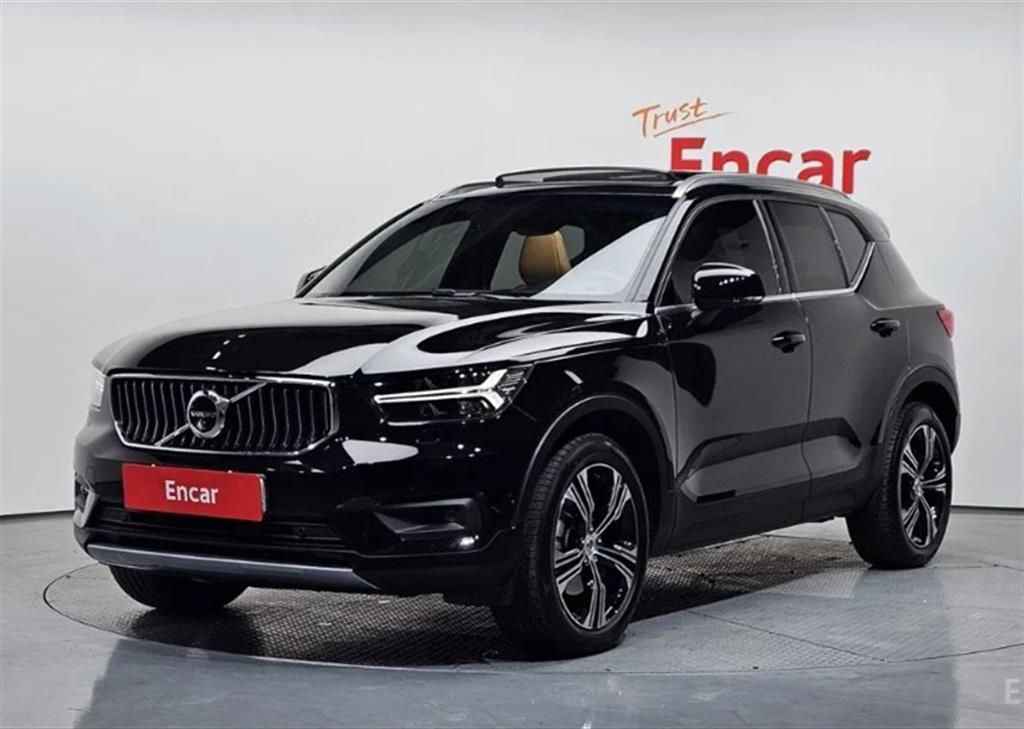 Volvo XC40 2021 Negro - Importación desde Corea - HF Imports Iquique - Foto 1