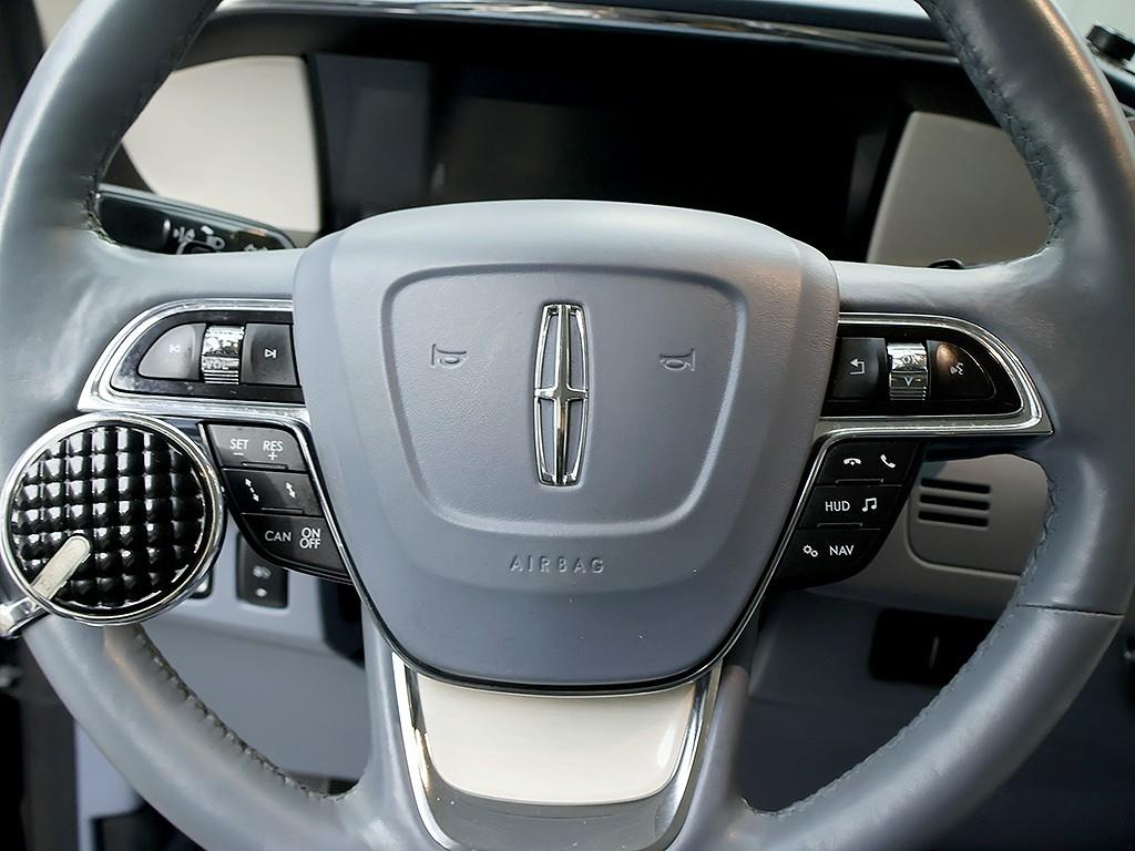 Lincoln Navigator 2019 Negro - Importación desde Corea - HF Imports Iquique - Foto 13