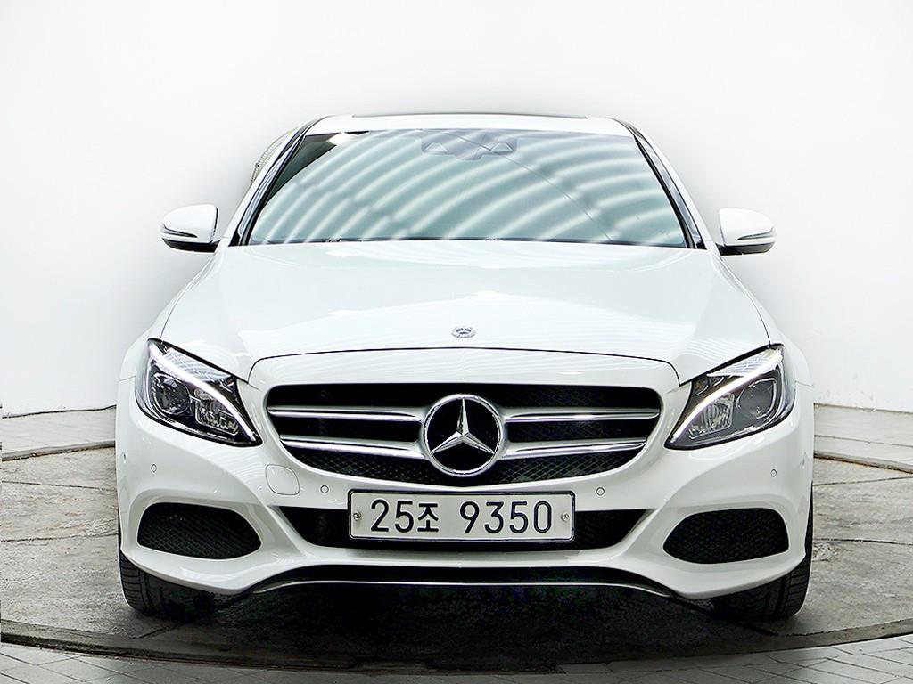 Mercedes Benz C Class 2018 Blanco - Importación desde Corea - HF Imports Iquique - Foto 1