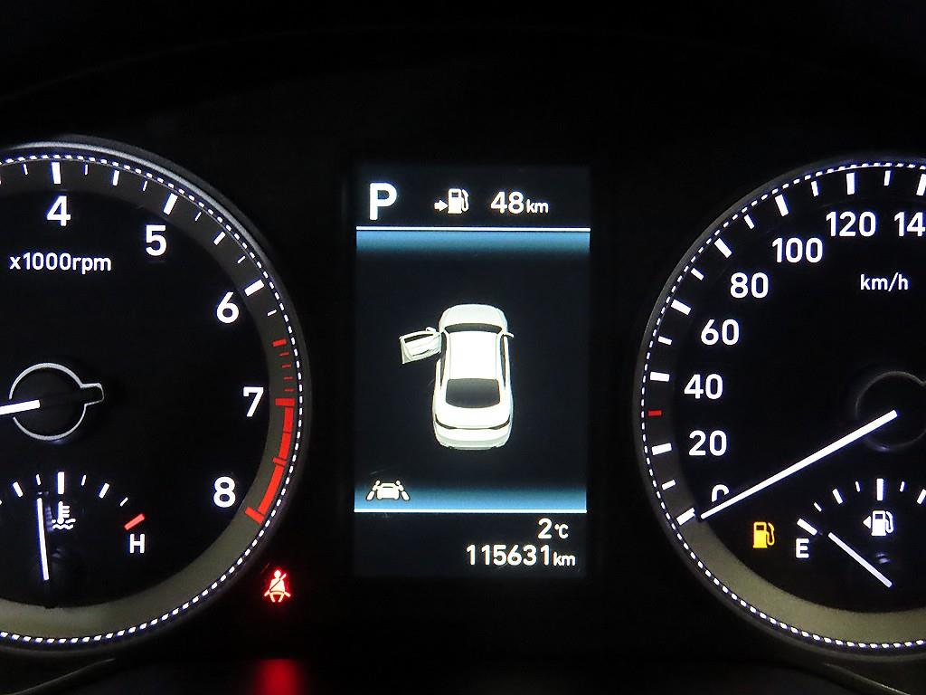 HYUNDAI Grandeur - Vista 9