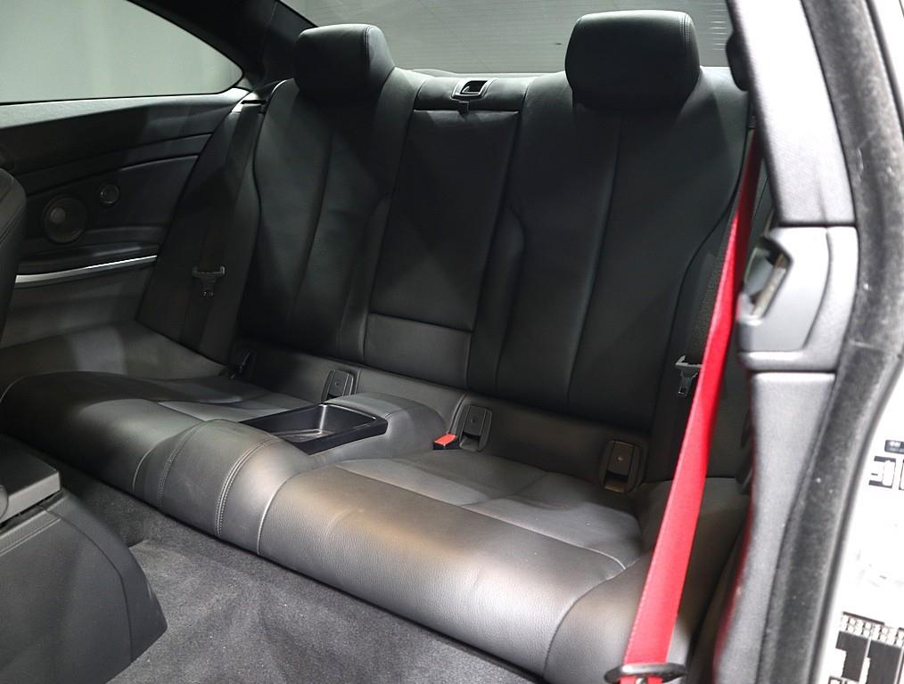 BMW 4 Series - Vista 9