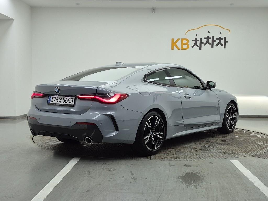 BMW 4 Series - Vista 4