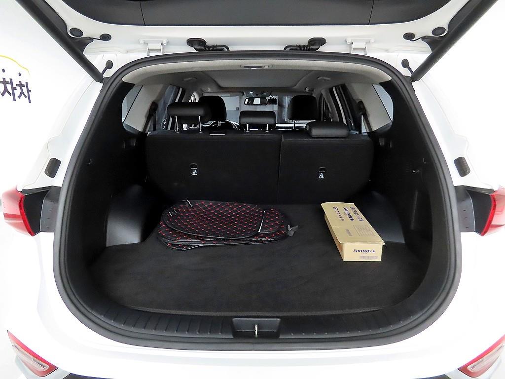 HYUNDAI Santa Fe - Vista 5