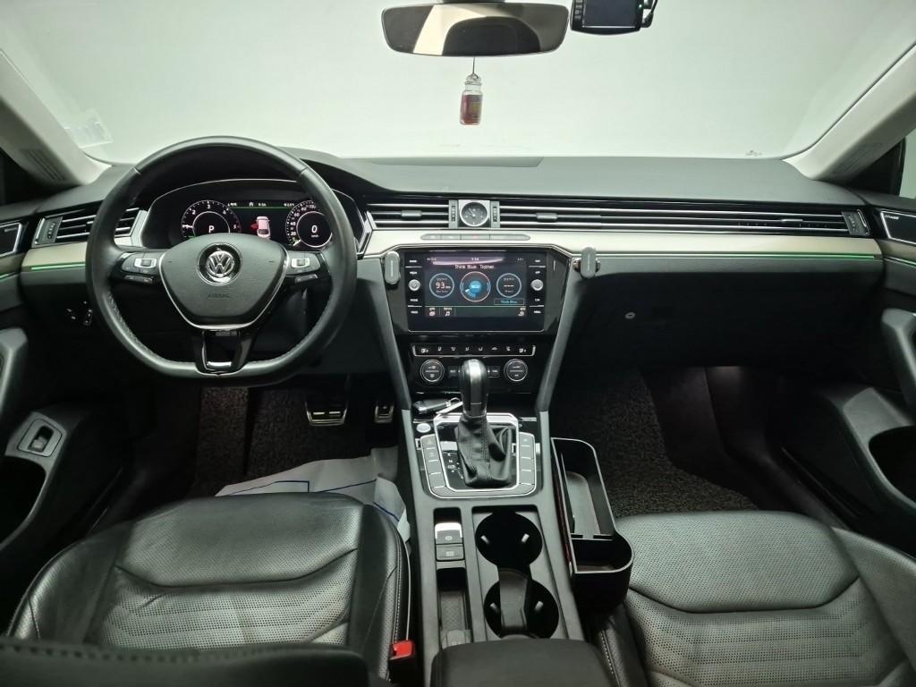 Volkswagen Arteon - Vista 7