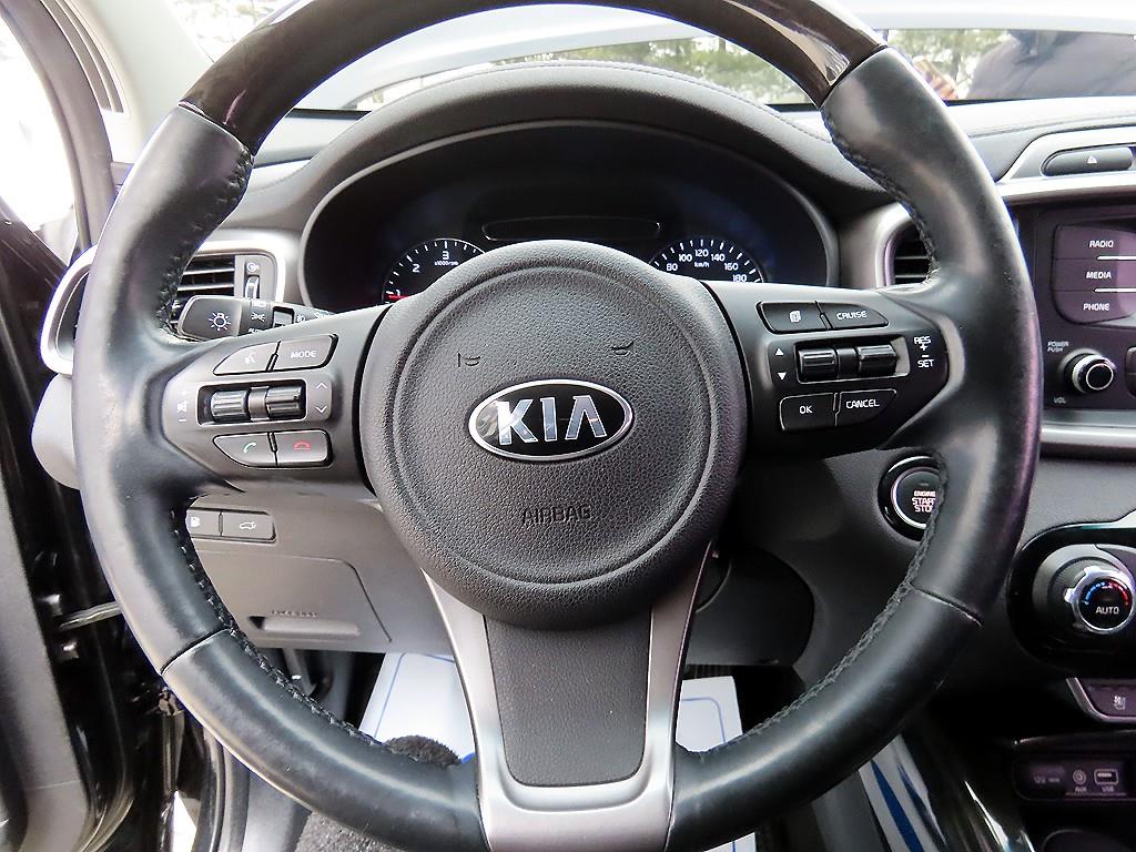 KIA Sorento - Vista 8