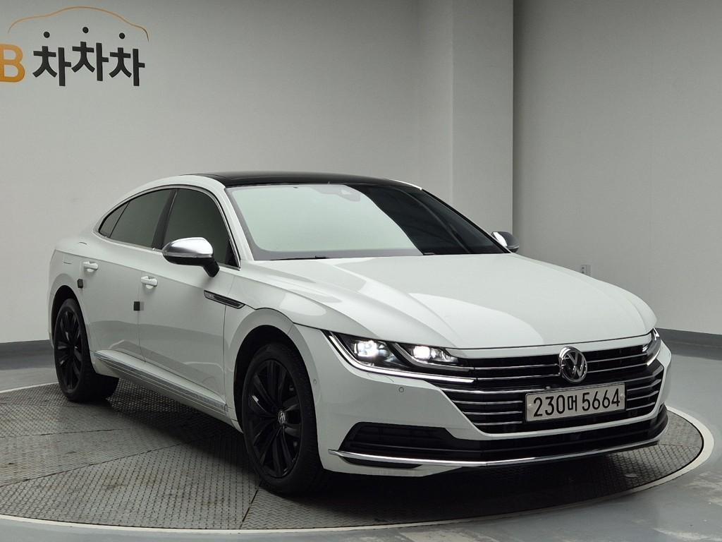 Volkswagen Arteon - Vista 4