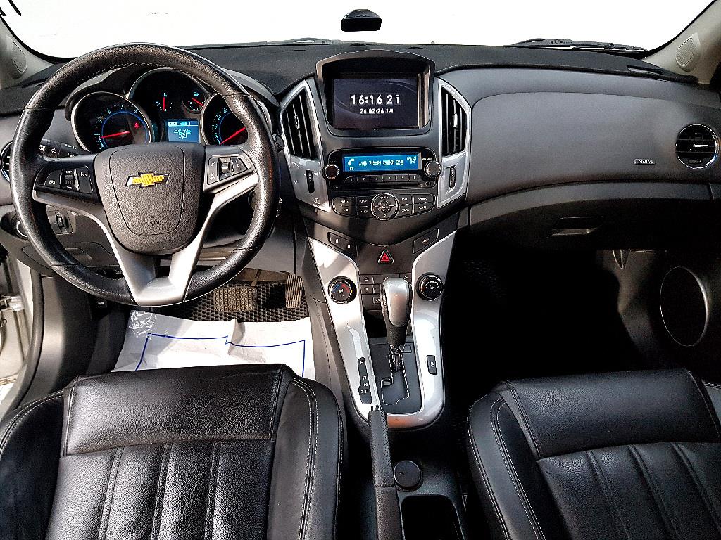 Chevrolet Cruise - Vista 5