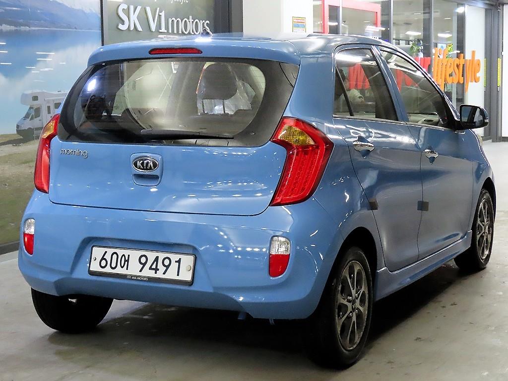 KIA Morning - Vista 4