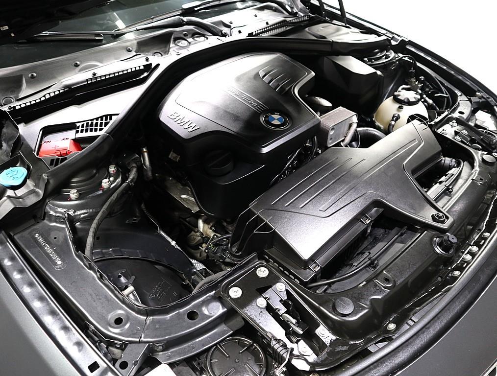 BMW 4 Series - Vista 6