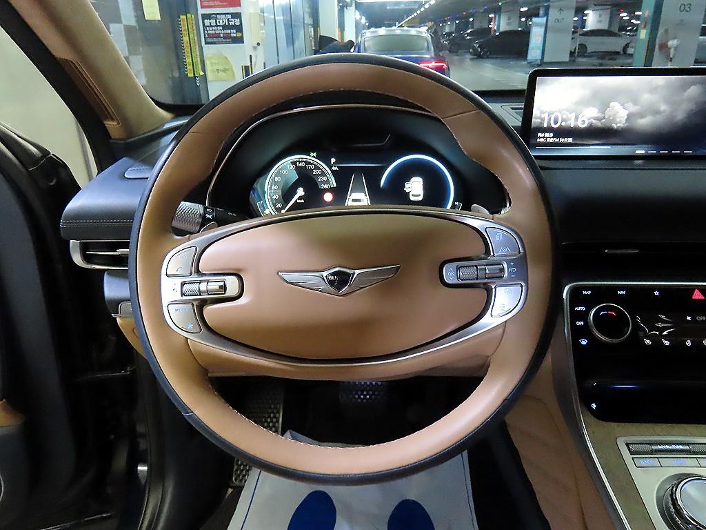 Genesis GV80 - Vista 11