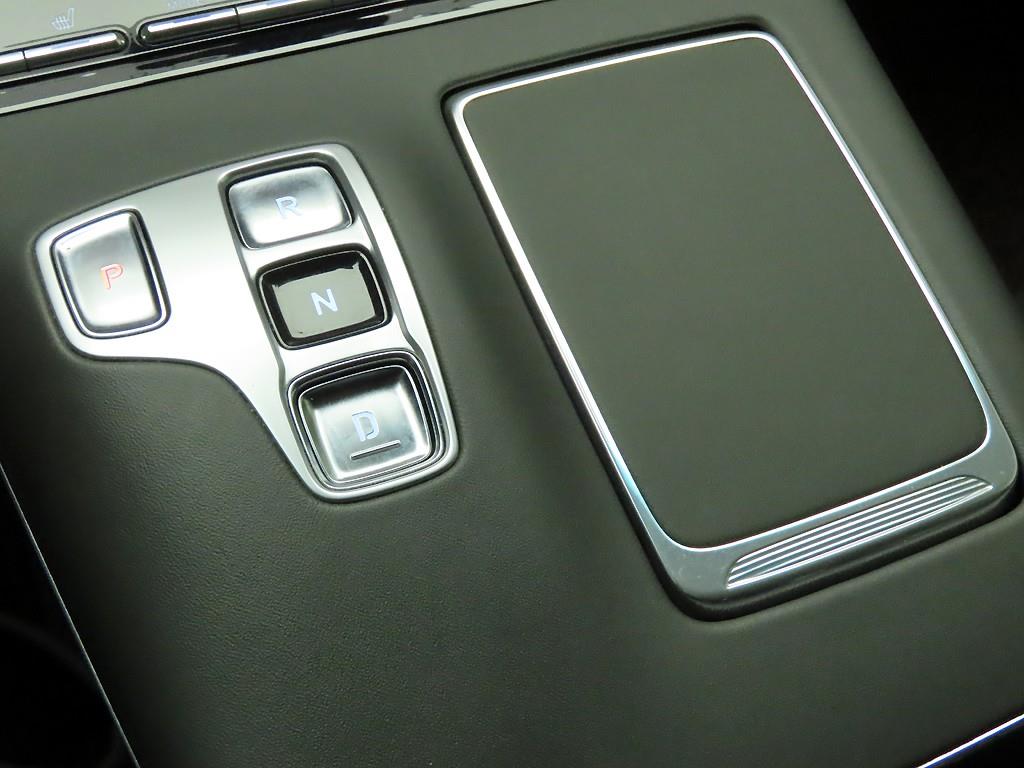 HYUNDAI Grandeur - Vista 10