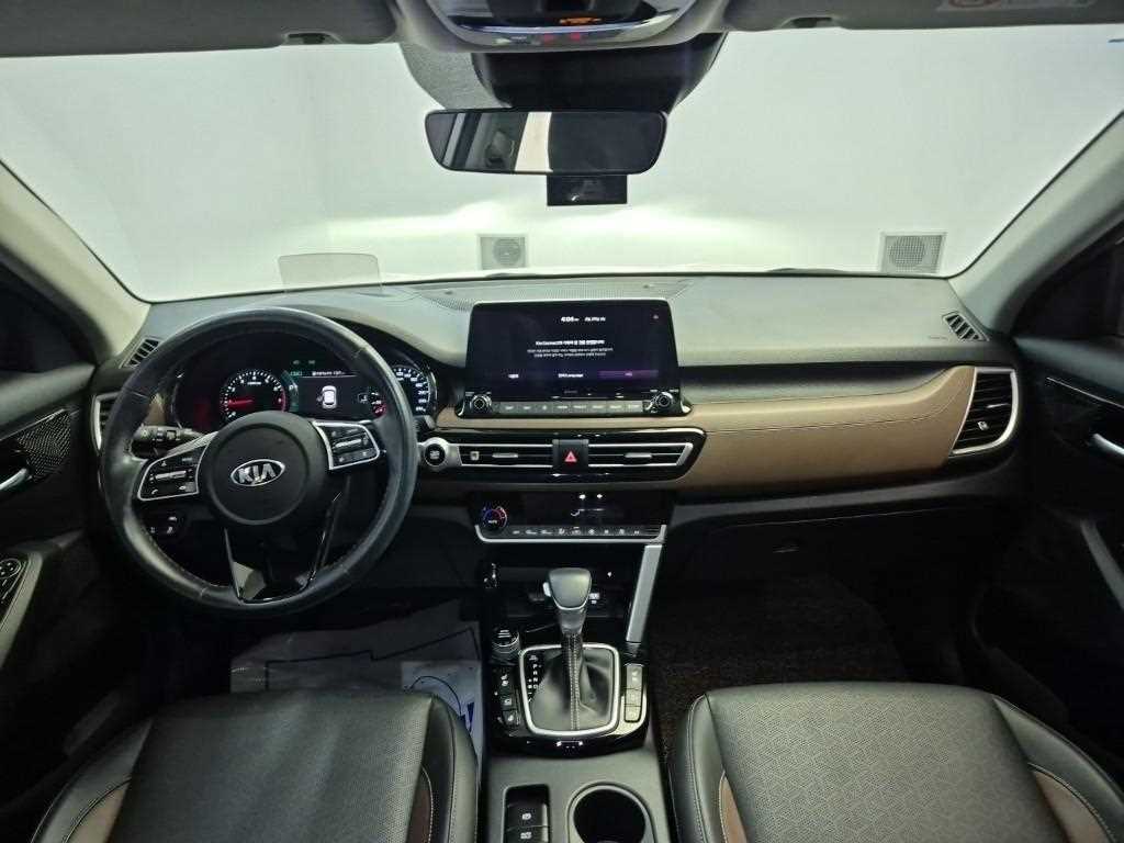 KIA Seltos - Vista 7