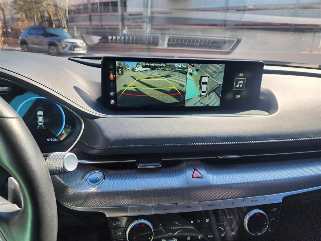 Genesis G80 - Vista 7