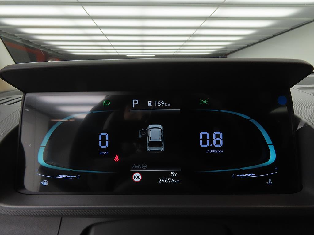 HYUNDAI Casper - Vista 9