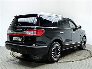 Lincoln Navigator - Vista 8