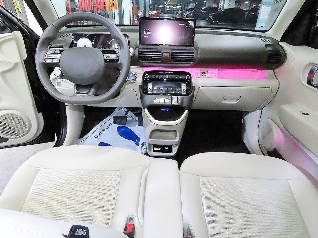 HYUNDAI Casper - Vista 10