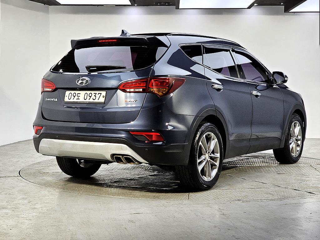 HYUNDAI Santa Fe - Vista 4