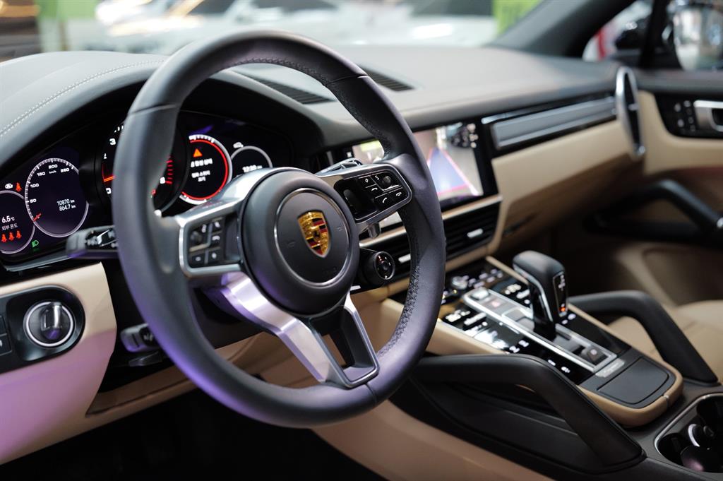 Porsche Cayenne - Vista 6