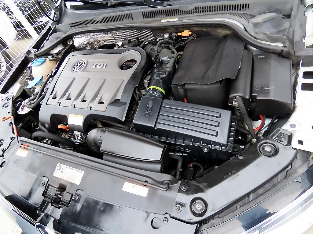 Volkswagen Jetta 2013 Blanco - Importación desde Corea - HF Imports Iquique - Foto 18