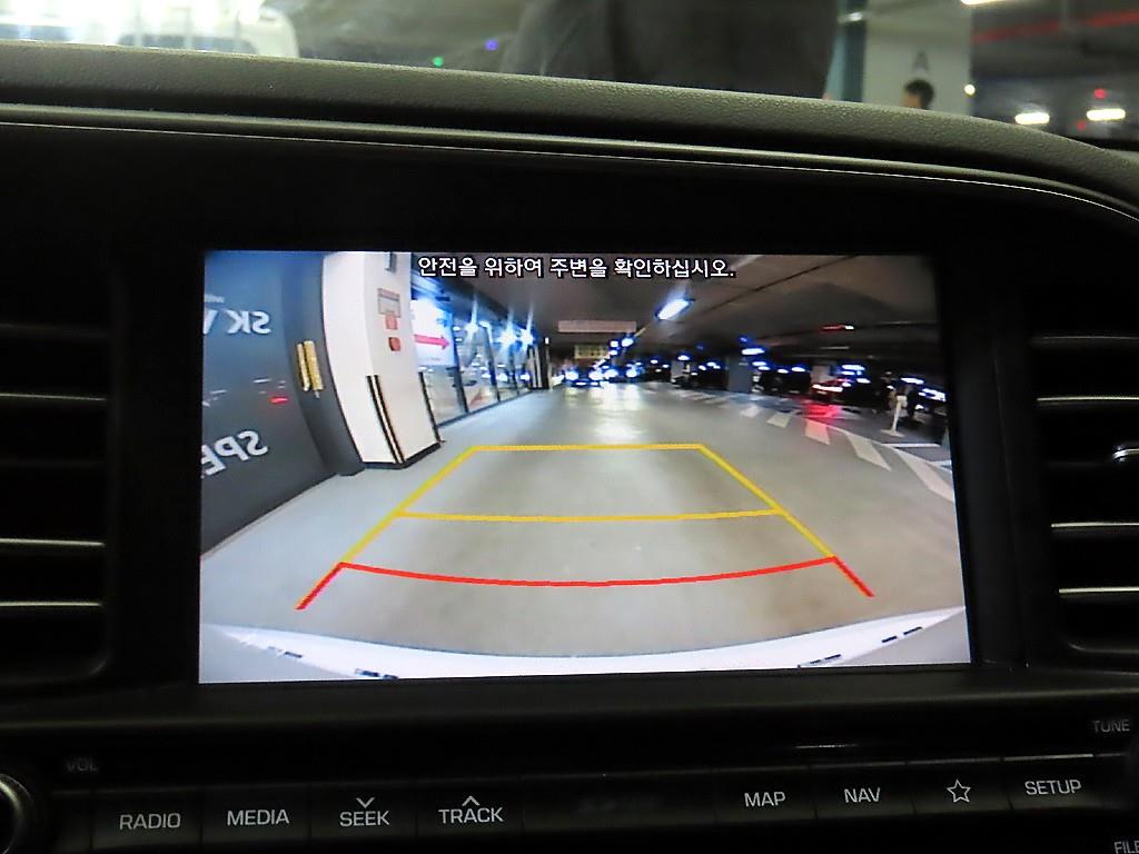 HYUNDAI Avante 2020 Blanco - Importación desde Corea - HF Imports Iquique - Foto 15