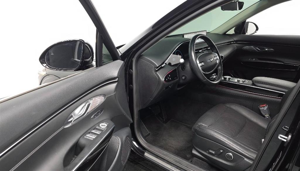 Genesis GV70 - Vista 12