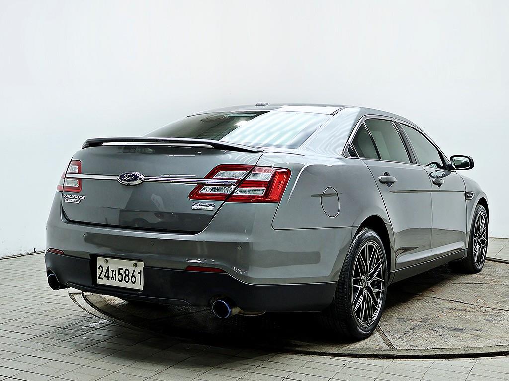 Ford Torus - Vista 7