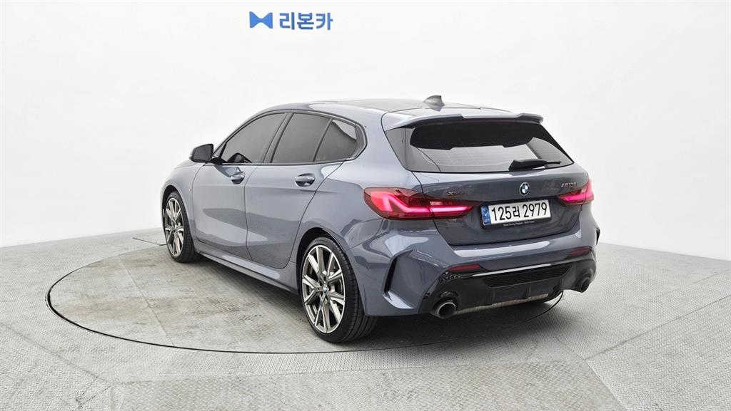 BMW 1 series - Vista 4