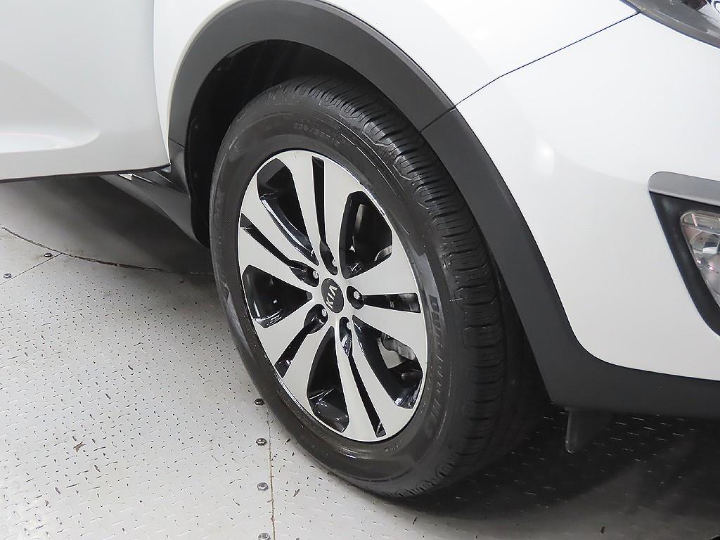 KIA Sportage - Vista 9