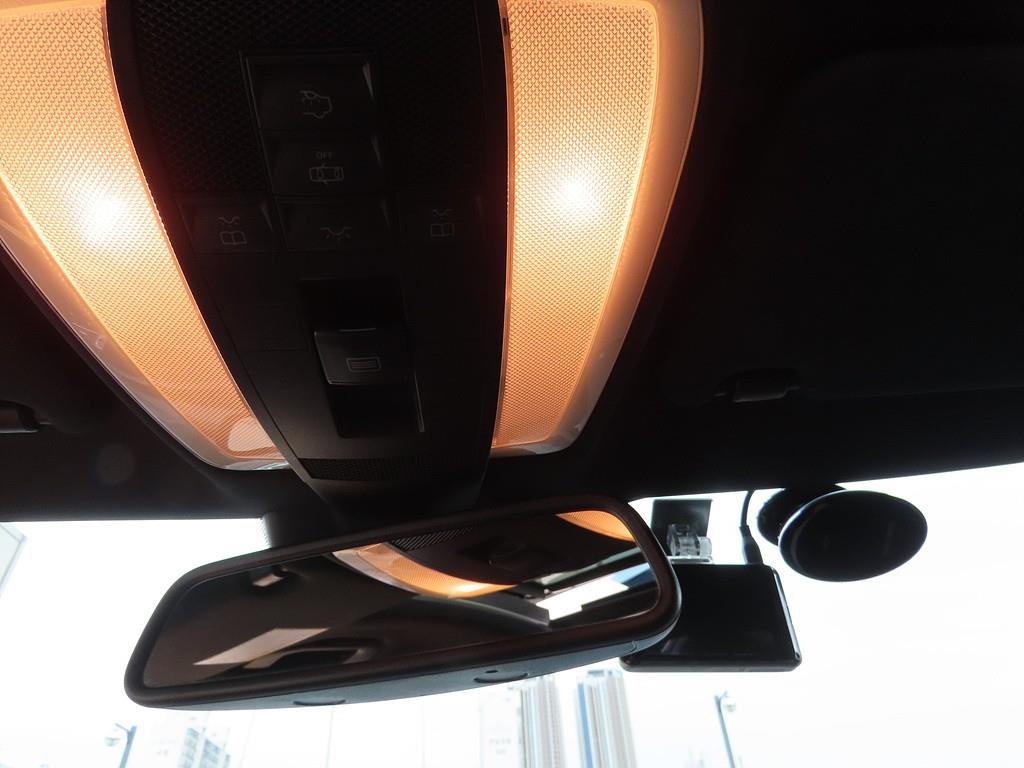 Mercedes Benz E class 2016 Negro - Importación desde Corea - HF Imports Iquique - Foto 17