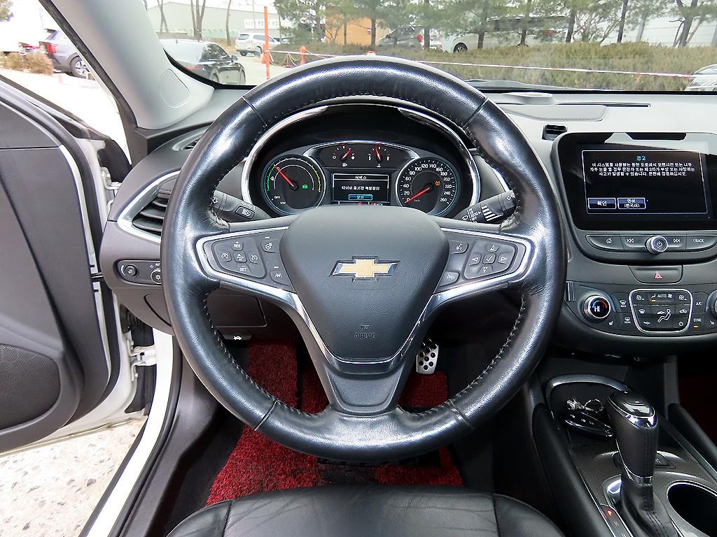 Chevrolet Malibu - Vista 8