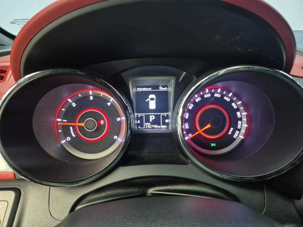 Ssangyong Tivoli - Vista 6