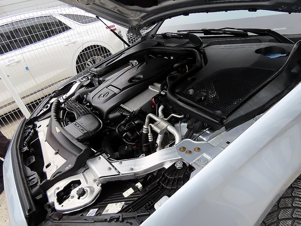 Mercedes Benz E class 2021 Plateado - Importación desde Corea - HF Imports Iquique - Foto 19