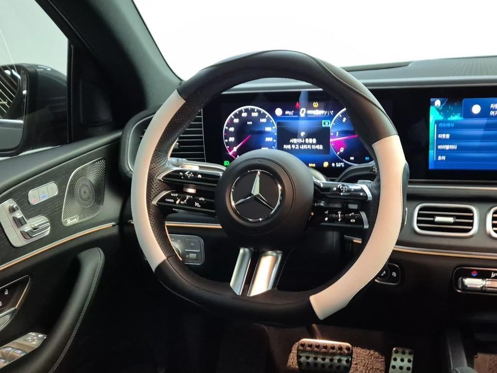 Mercedes Benz GLE Class - Vista 10