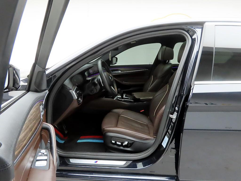 BMW 5 Series - Vista 10