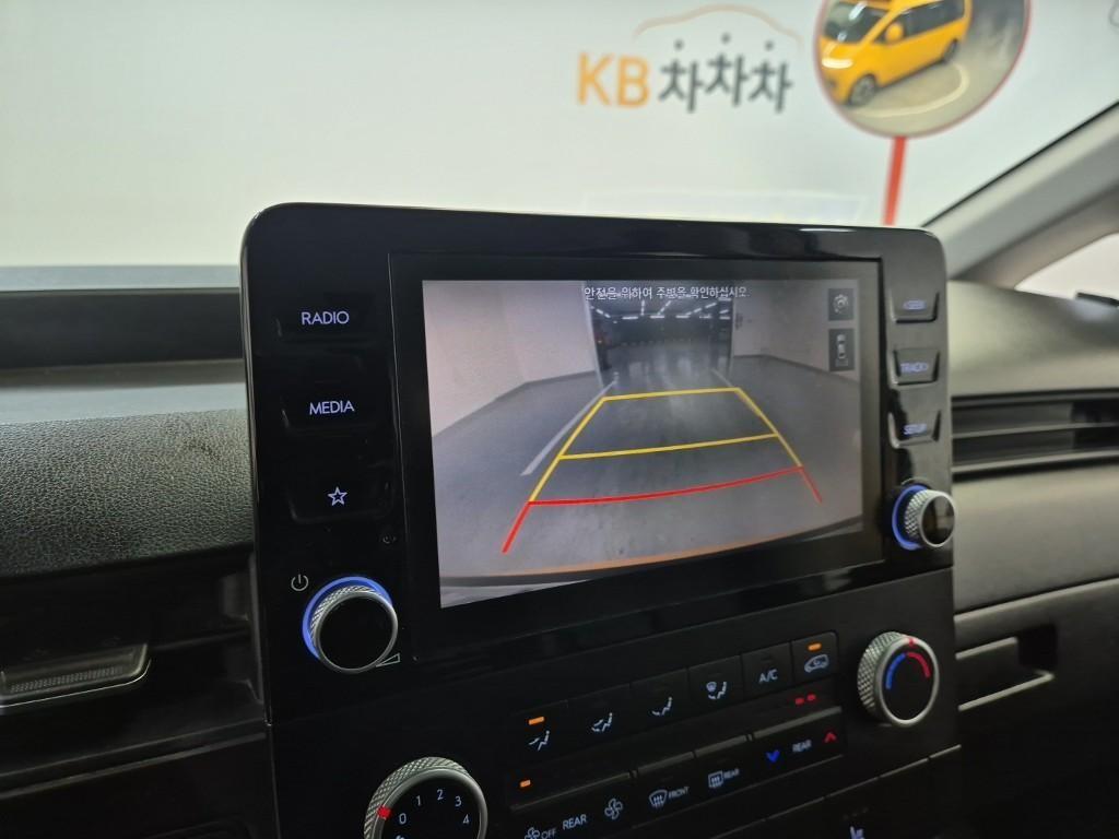 HYUNDAI Staria 2022 Amarillo - Importación desde Corea - HF Imports Iquique - Foto 13