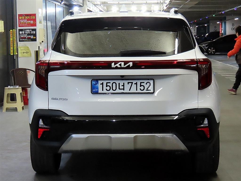 KIA Seltos - Vista 5