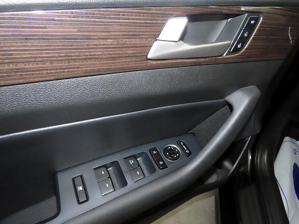 HYUNDAI Sonata 2018 Negro - Importación desde Corea - HF Imports Iquique - Foto 13