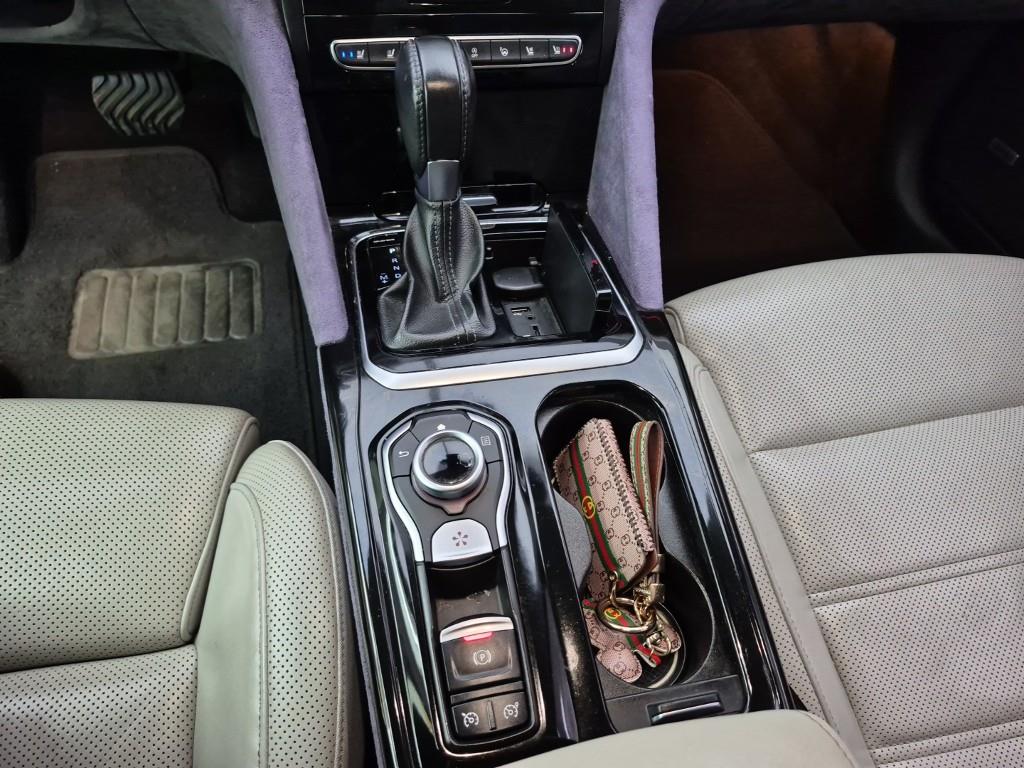 SAMSUNG SM6 - Vista 8