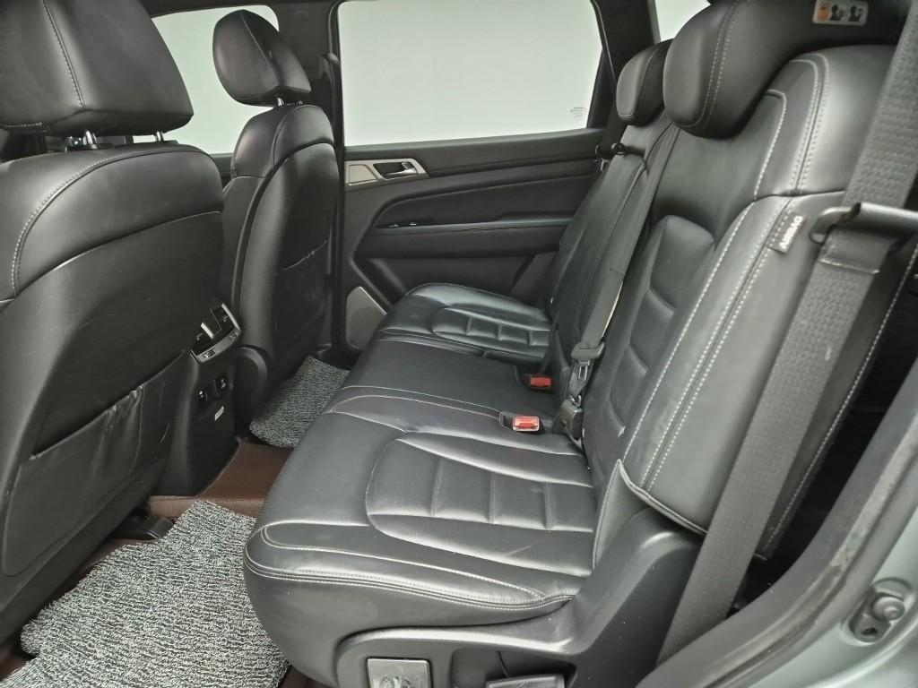 Ssangyong Rexton - Vista 12